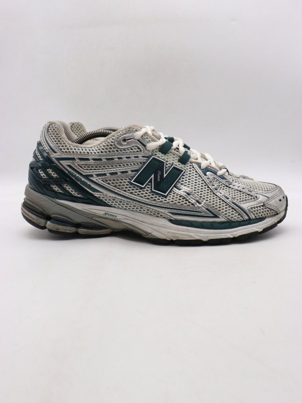 New Balance 1906R Men's Size 11.5 D Silver Metallic Grey Blue Sneakers U1906RCE